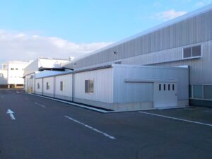 ㈱榛葉鉄工所　下屋増築・ブドウ棚増設工事